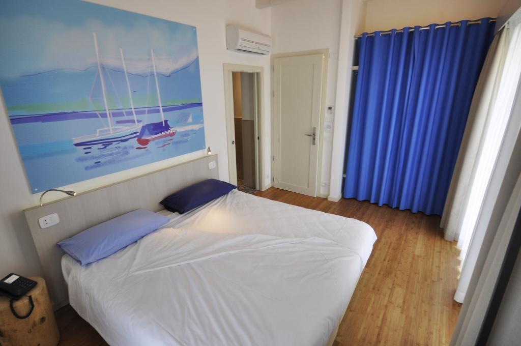 Energy Hotel Calceranica al Lago Quarto foto